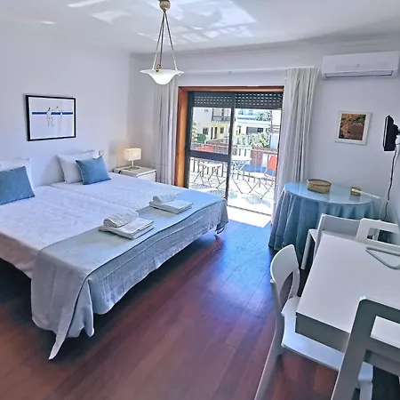 Homestay Casa Da Arrabida *